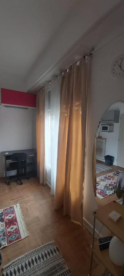Welcome In Nice! Private Room, Own Bathroom Exterior photo